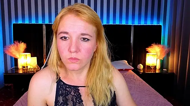 Kirra_Saluten Live XXX chat