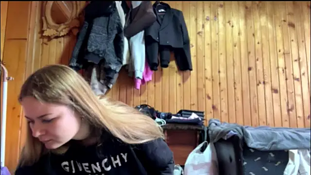 NikaLicka Chat XXX live