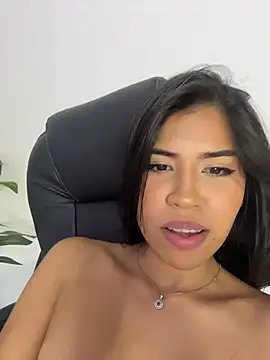 Doll_Maddy_n Live XXX chat