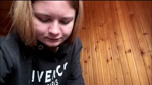 Chat XXX en directo de NikaLicka