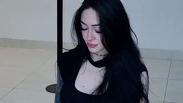 Chatroom XXX en direct de AlessandraLovi
