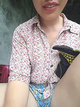 Emma-sinn Live XXX chat