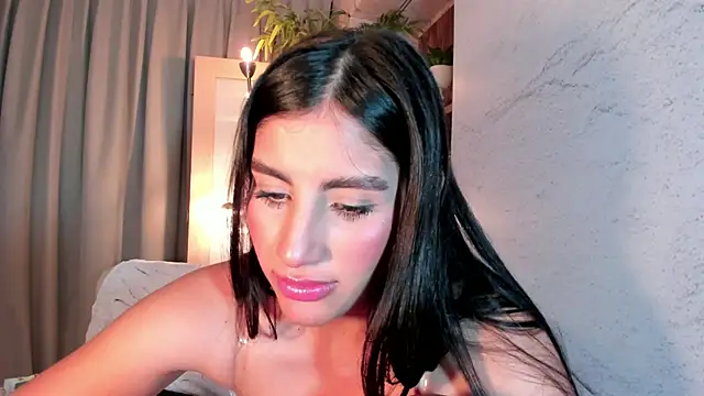 צ'אט XXX בשידור חי של IsabelaStefano