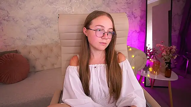 ArrinaWairrn Live XXX chat