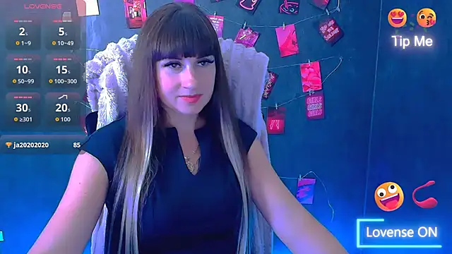 XXX chat uživo modela Violla_My