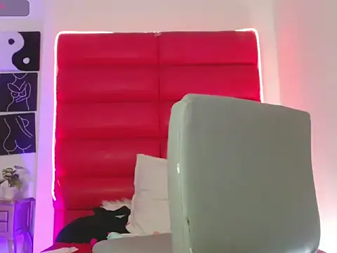 Chatroom XXX en direct de cindysex_