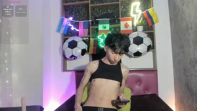 XXX chat uživo modela Dominik_lux