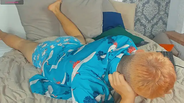 CinderMetric Live XXX Chat