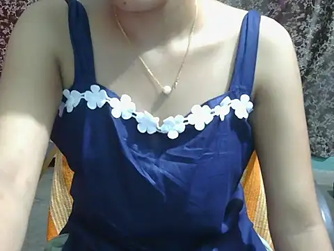 Chatroom XXX en direct de Adorable_Ayesha