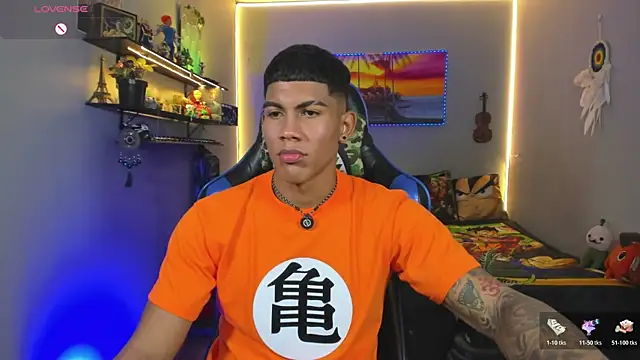 Damian_latinxxx's Webcam Show