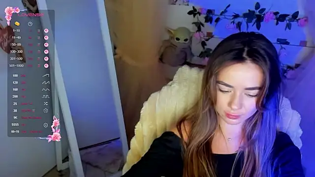 دردشة Bella_XO الجنسية المباشرة