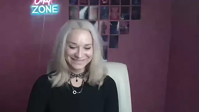دردشة Melodie_Aster الجنسية المباشرة