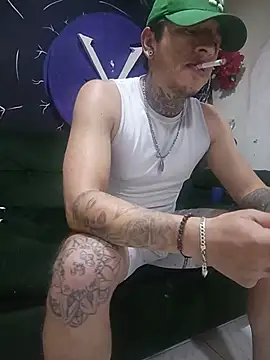 Valentino_DominusDirty Obrolan Langsung XXX