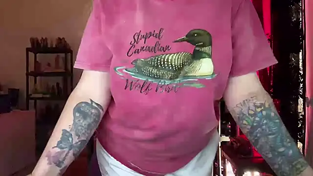 kisicaxx élő XXX-chatje