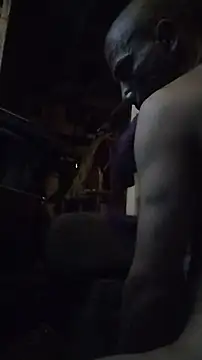 Bigdickk4yourpussy Show in webcam