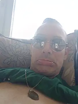 Lul18809 XXX чат на живо
