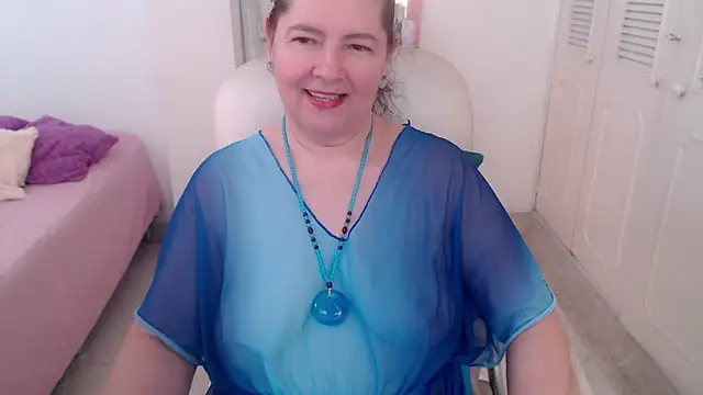 leonela_69's Live XXX Chat