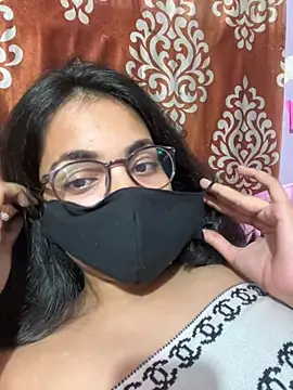 Sandhya_77 Pertunjukan Webcam