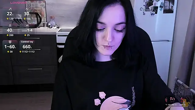 Chat +18 de miura_moon ao vivo