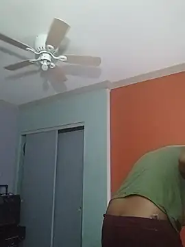 Chatroom XXX en direct de ReallyReallyReal