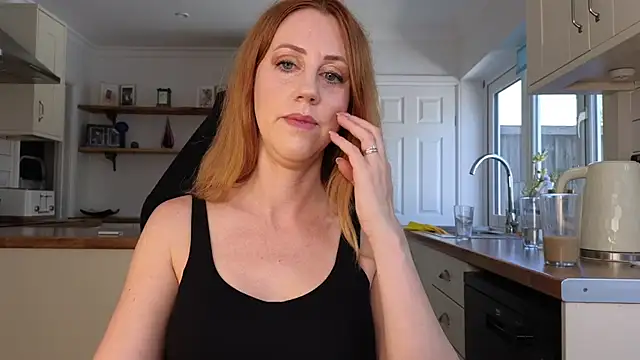 stripmequick's Live XXX Chat
