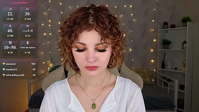 צ'אט XXX בשידור חי של Kira__Fluffy