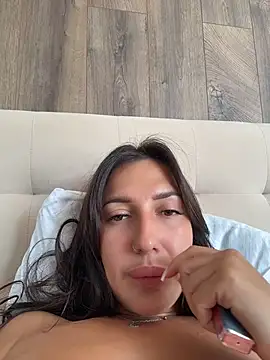 AleksandraRich Adlı Modelin Canlı XXX Sohbeti