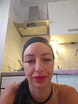 Živý XXX chat U_prolazu