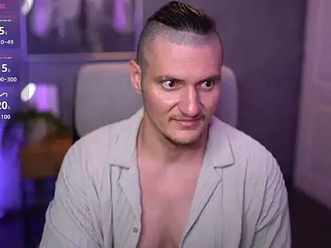 Alex_Wilde 即時 XXX 聊天