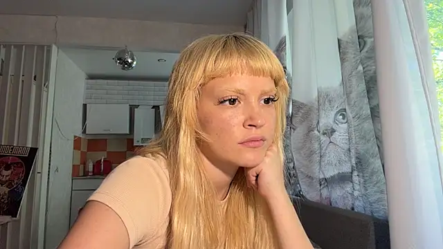 FreedaDeloach's Live XXX Chat