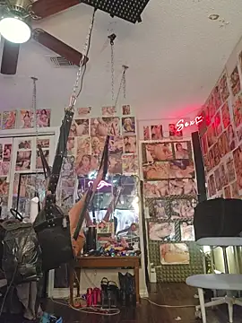 Онлайн чат XXX luvs2cumm69