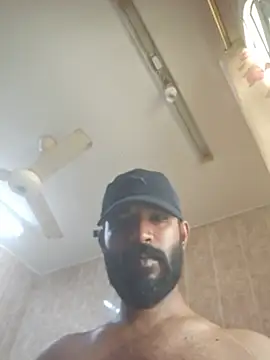 Chat XXX en directo de Mallukiran