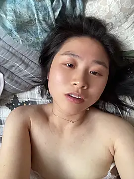 Iridessa-'s Live XXX Chat
