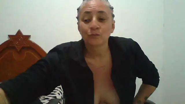 cersey_'s Live XXX Chat