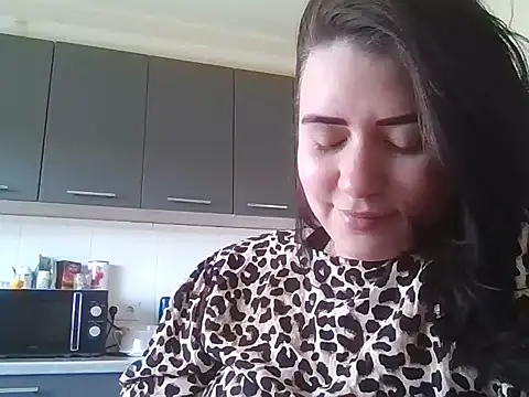 Zanoriala's Live XXX Chat