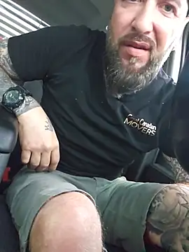 Beardedtattood Chat XXX live