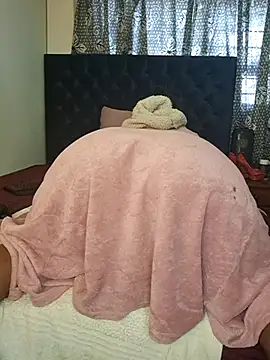 BootyCallEver live XXX chat