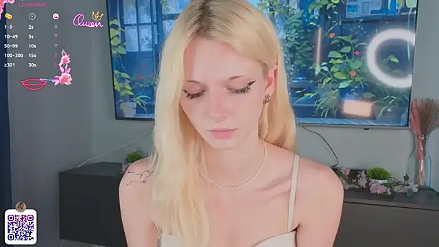 JuanaSumma Adlı Modelin Canlı XXX Sohbeti