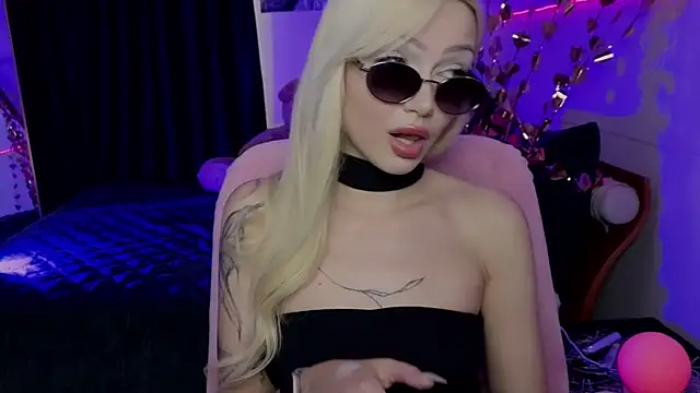 LinaLirian Live XXX-Chat