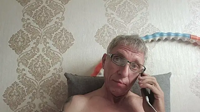 BobbyXRoyal webcam show