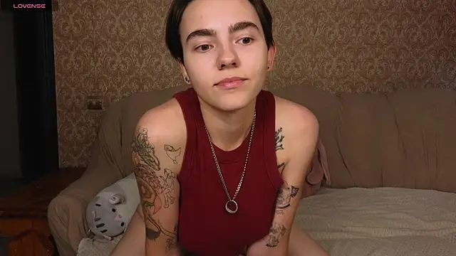 Chat +18 de Lilihere_ ao vivo