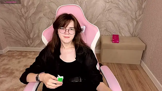 Rita_Addams élő XXX-chatje