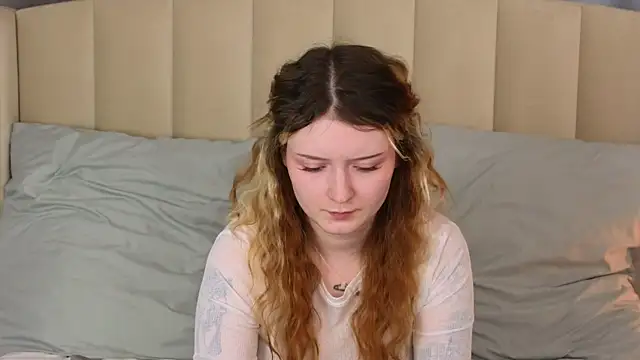 AlyssFrost's Live XXX Chat