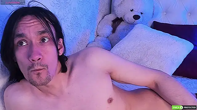 CalvinChapman Adlı Modelin Canlı XXX Sohbeti