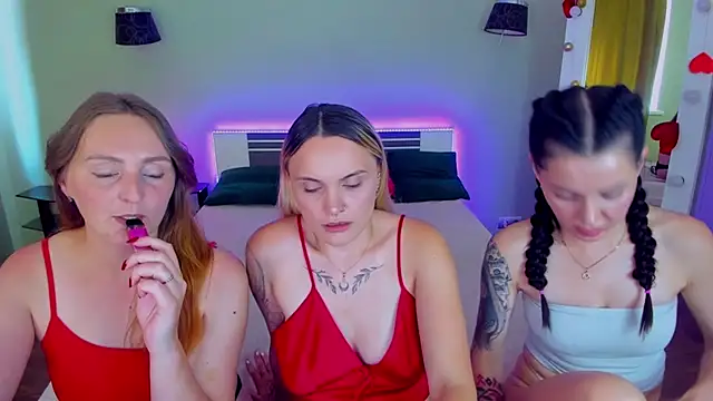 Онлайн чат XXX MagicEyess
