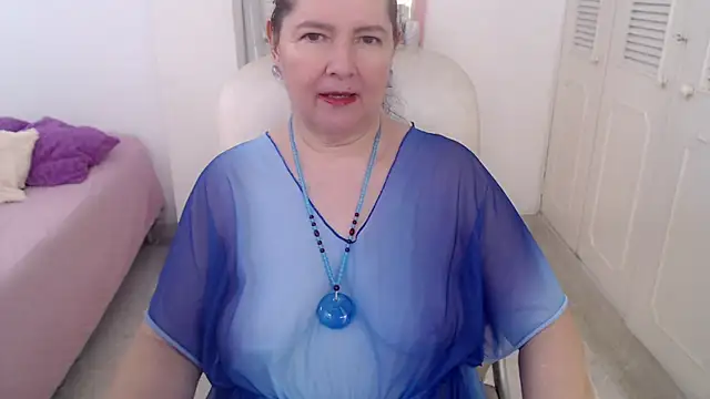 leonela_69's Live XXX Chat