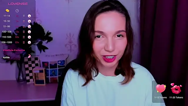 KindHazelHere_ Chat XXX in diretta
