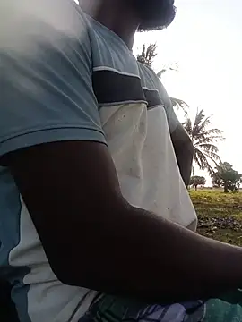 dolphiinn লাইভ XXX চ্যাট