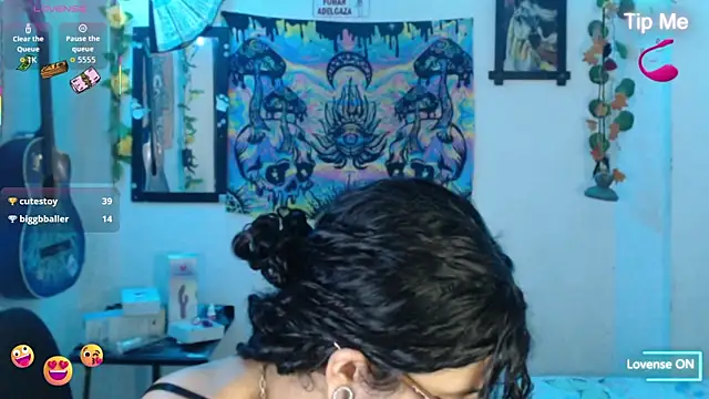 bastethott Chat XXX live
