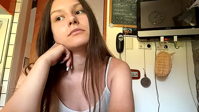 ShaylaChong 现场XXX聊天